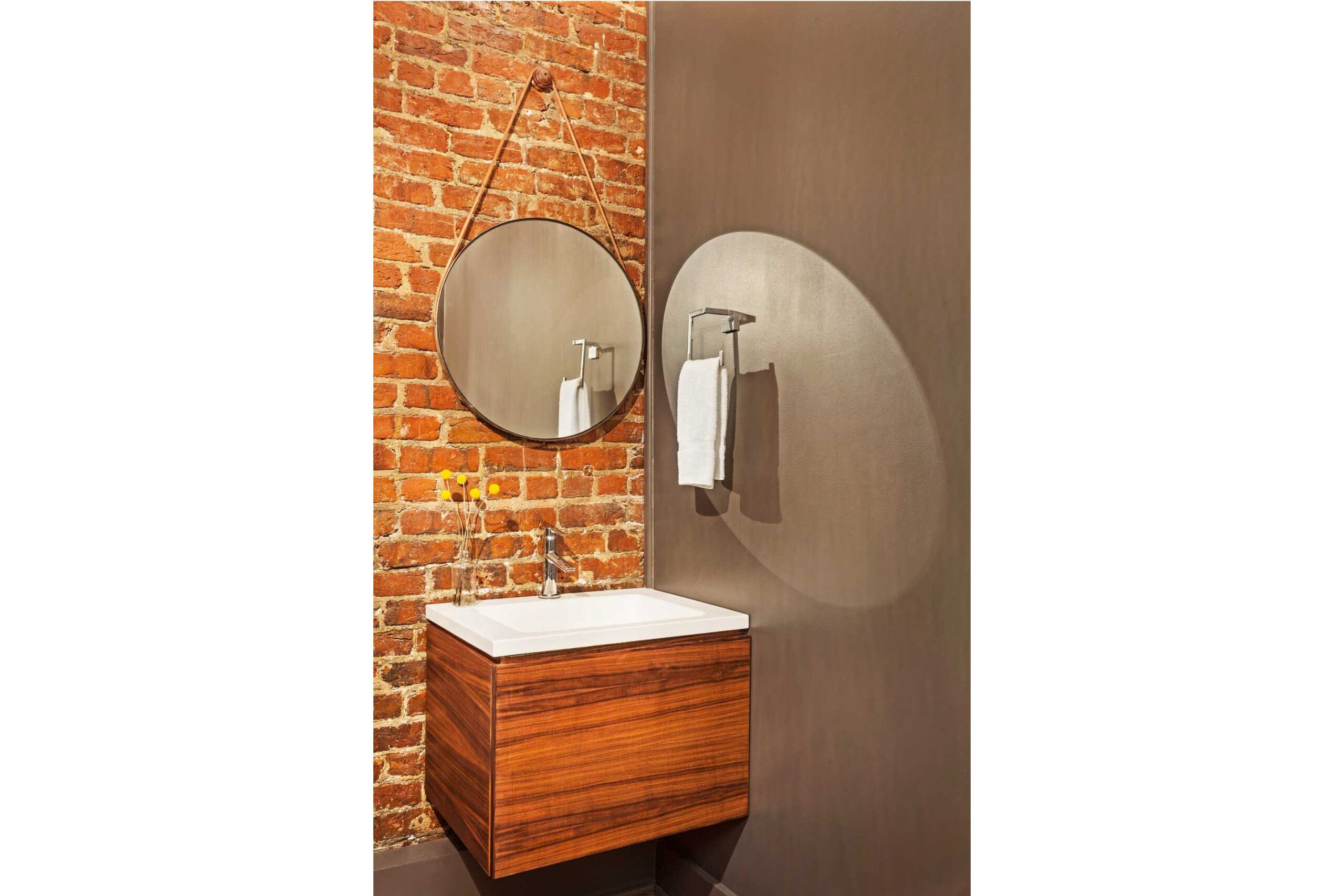 Web_Bathroom_Modern_Design_Lauderdale_Design_group_Interiors